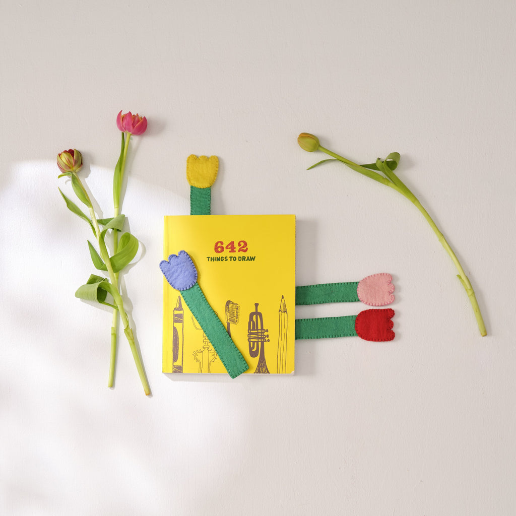 Wollen boekenlegger bloem – sfeerbeeld