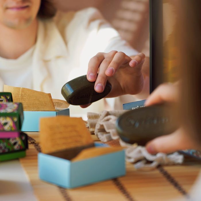 Aleppo-zeep geparfumeerd met Damastroos, Zwarte Musk, Oudh-Amber