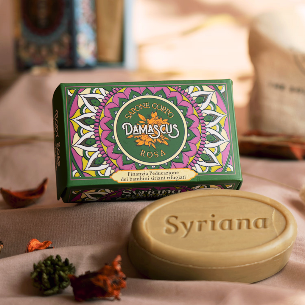 Aleppo-zeep geparfumeerd met Damastroos, Zwarte Musk, Oudh-Amber
