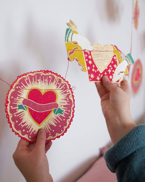 Garland sewn with hearts