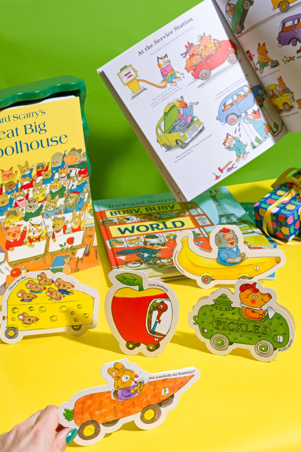 Maiskolfauto - Gestanste kaart door Richard Scarry