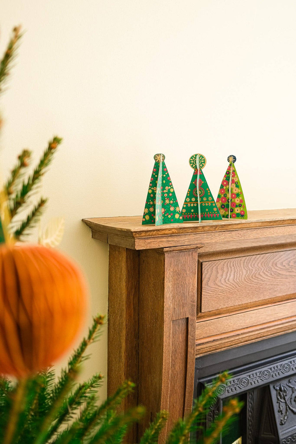 Pop-up ornament boom, zijaanzicht