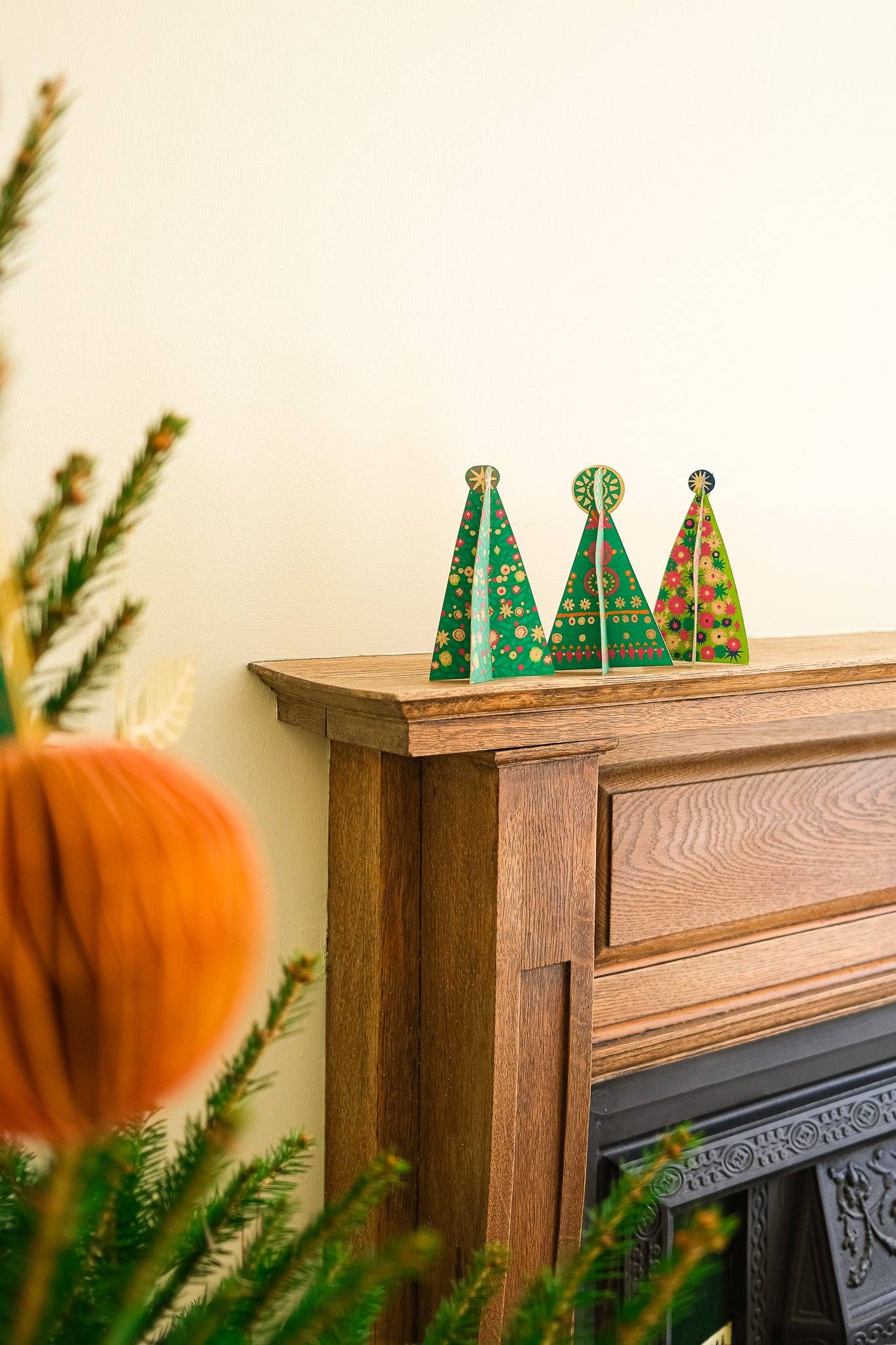 Pop-up ornament boom, zijaanzicht