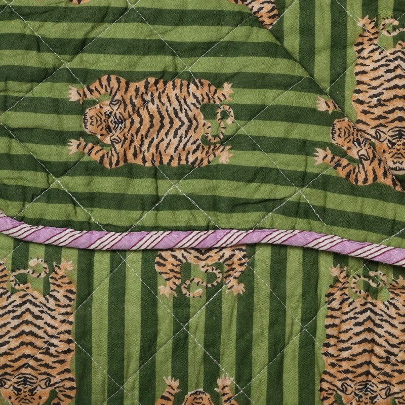 Quilt Ethnic tijger-groen van Eja, 140×180 cm