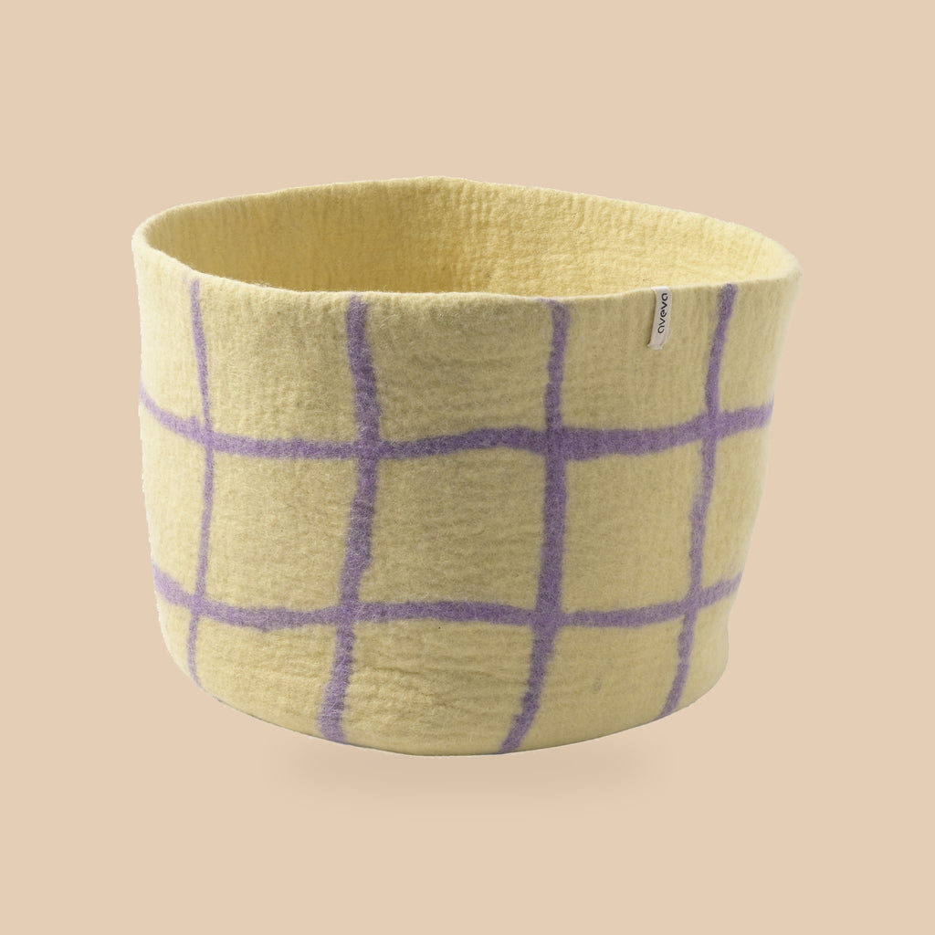 Wollen bloempot – lila ruit – XL, beige studio