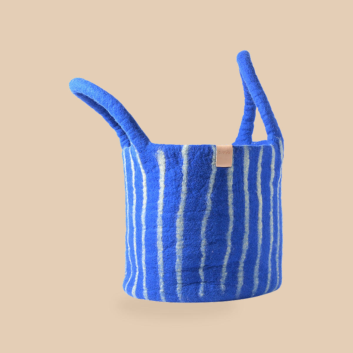 Wollen mand groot – Blauwe strepen, beige studio