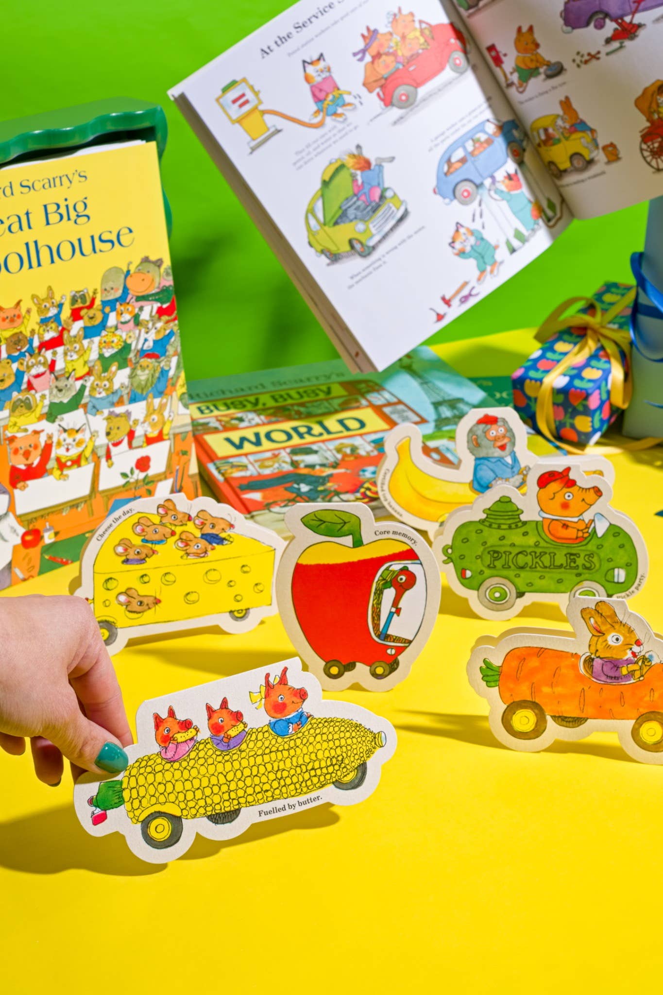 Maiskolfauto - Gestanste kaart door Richard Scarry