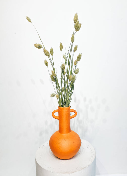 Terracotta vase D14 H24 - dried flowers only