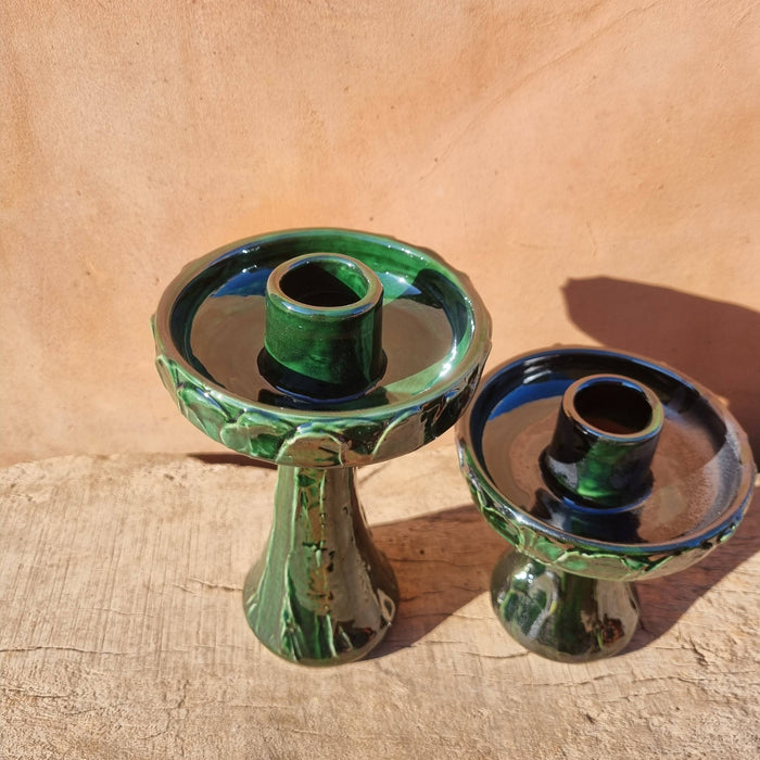 Handgemaakte kandelaar.