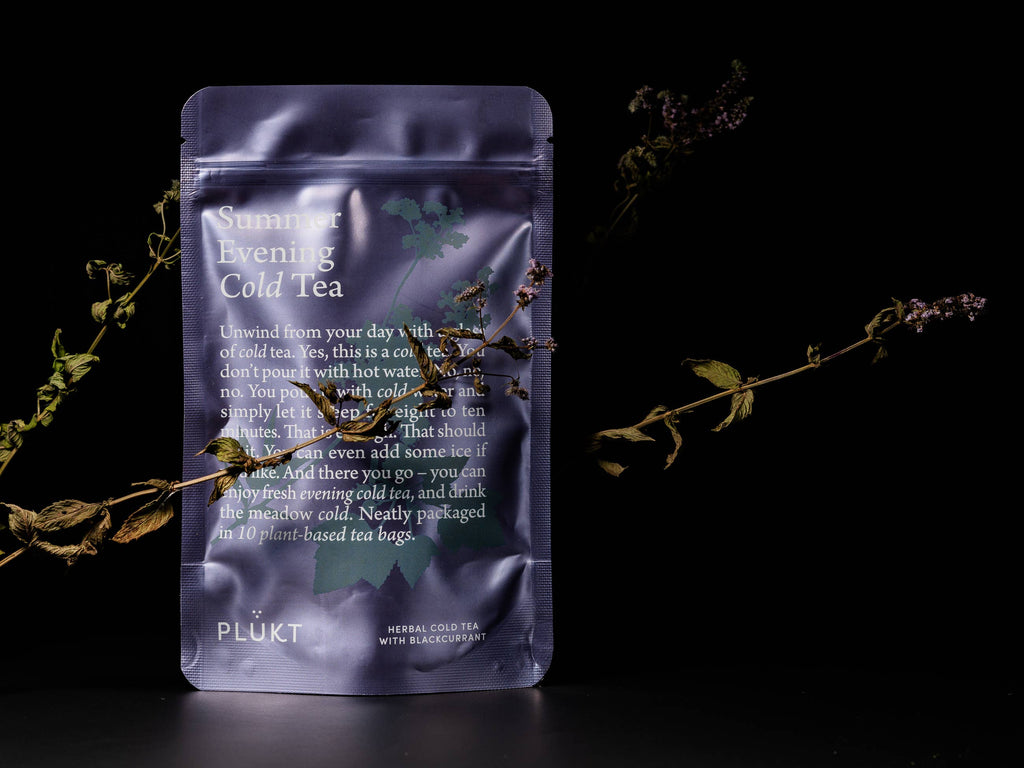 Cold brew theezakje voor in een waterfles