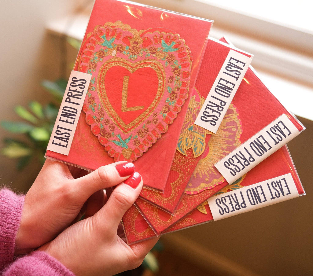 UK/EU: Love Concertina Greeting Card