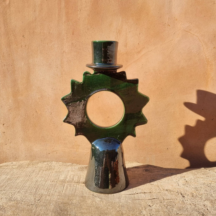 Handgemaakte ster kandelaar.