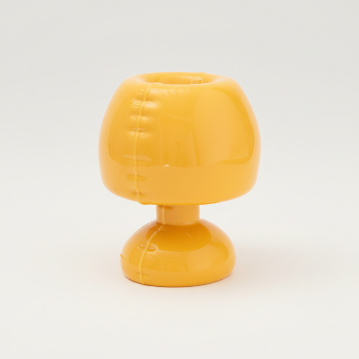 Gele lamp studio packshot vierkant