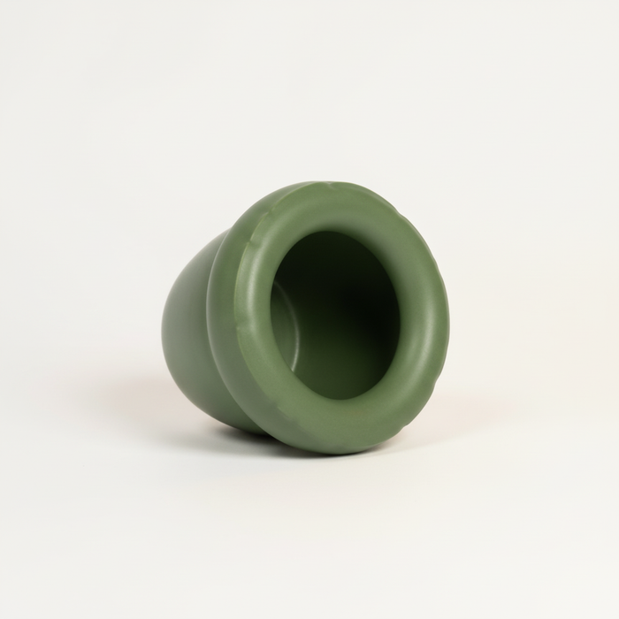 Groene plantenpot bovenaanzicht studio packshot