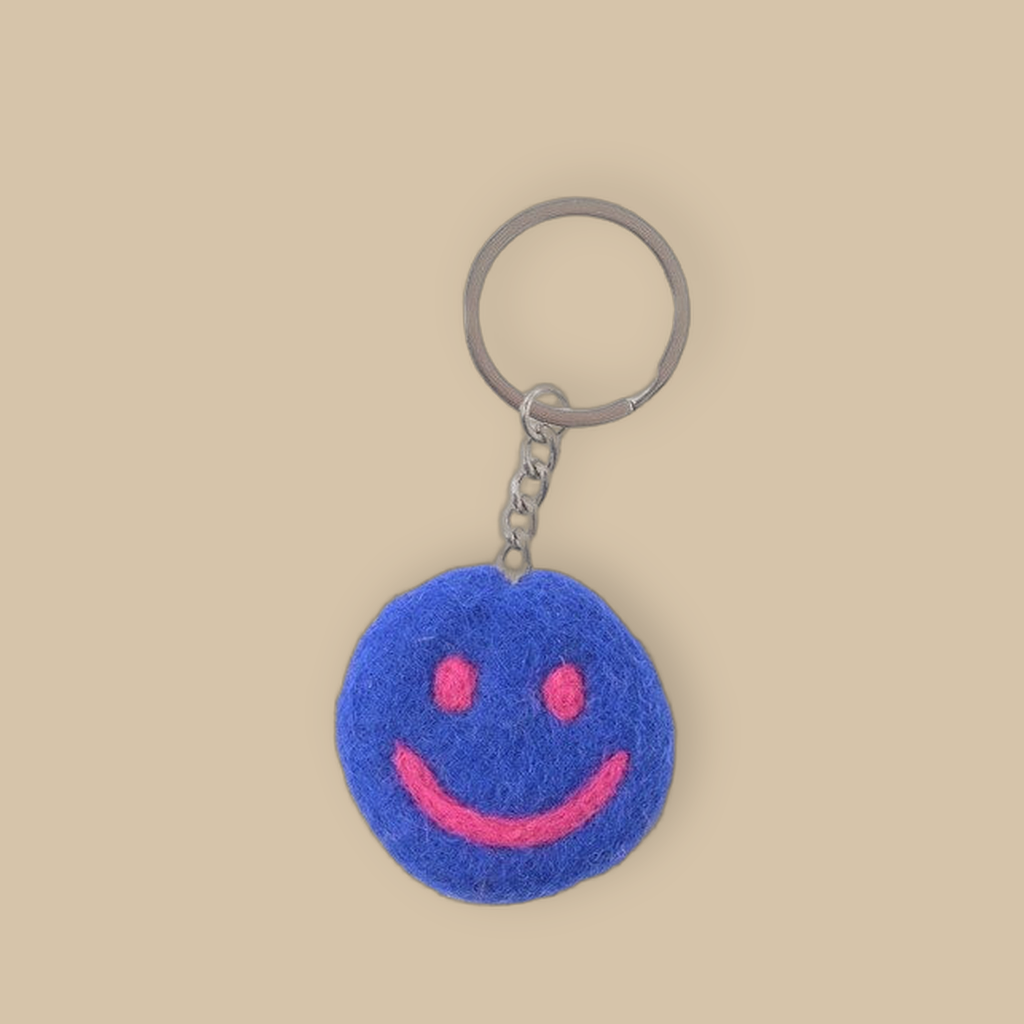 Wollen sleutelhanger Smiley | catalogusfoto
